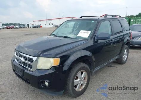 2010 Ford Escape Xlt из США, поврежденный, VIN 1FMCU0DG5AKB79954